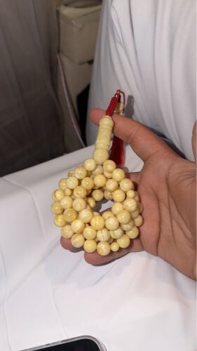 مسباح كهرم على سوم
