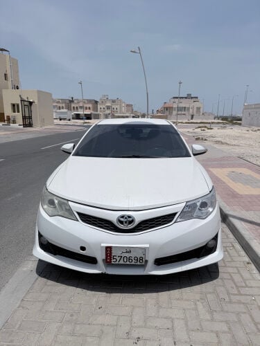 تويتا كامري للبيع