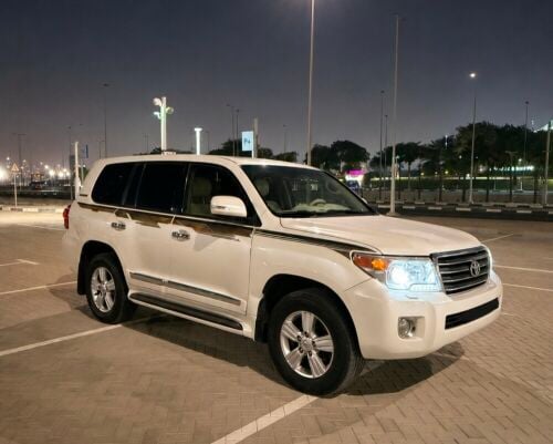 Toyota Land Cruiser GXR 2011