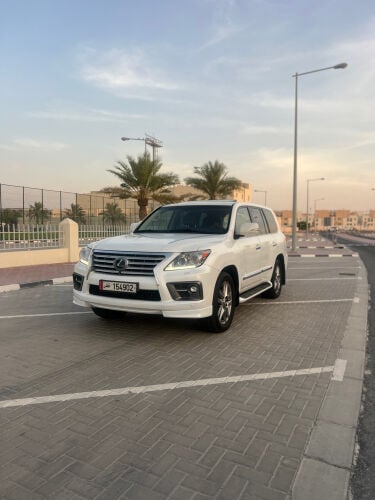 لكزس ال اكس 570 إس