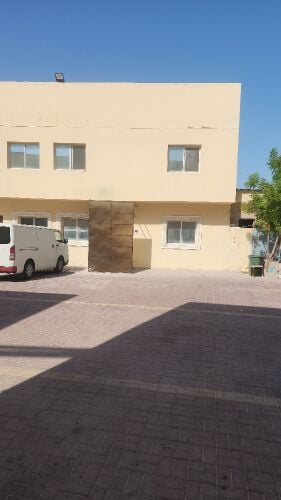 للأيجار فيلا بام عبيرية بمجمع