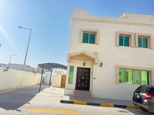 لايجار فيلا داخل مجمع الخريطيات