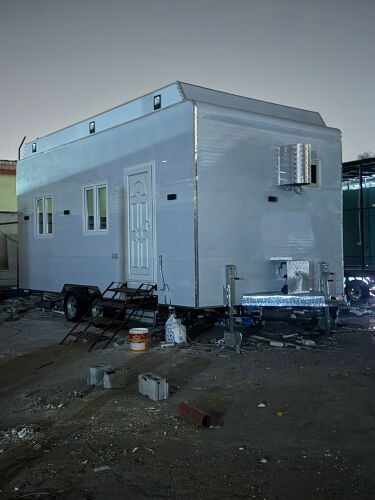 All kinds of porta cabins