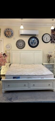 Bed in good condition