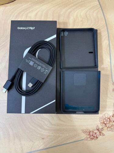 z flip 7 512 gb