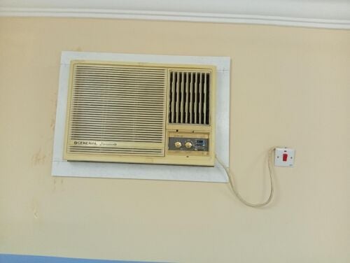 مكيف جيد للبيع بسعر أقل والشراء