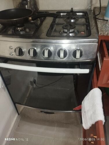 oven with gas cilinder