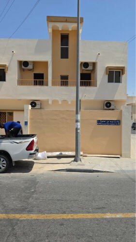 للبيع عماره استثمار المطار القديم