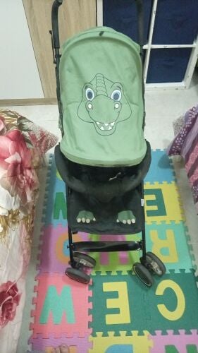 للبيع عربة أطفال