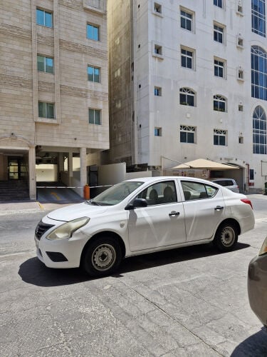 2018 Nissan sunny
