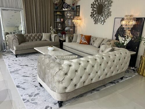 Midas branded sofa set for sell