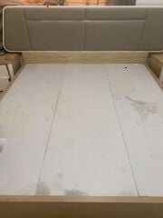 سرير بدون مرتبه 