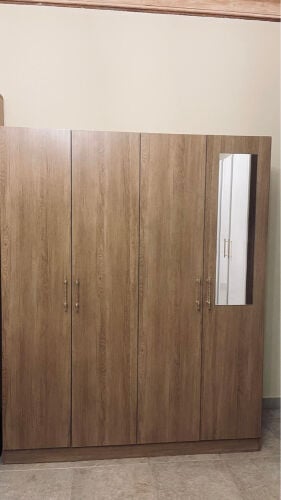 closet ، wardrobe
