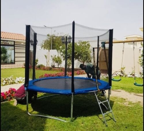 trampoline 10 ft