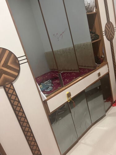 دولاب مجان 