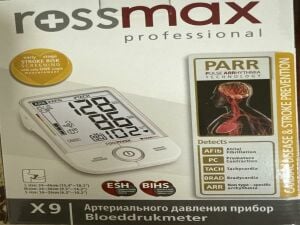 Blood pressure monitor