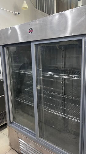 sliding door chiller