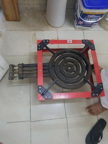 gas stove and aluminum