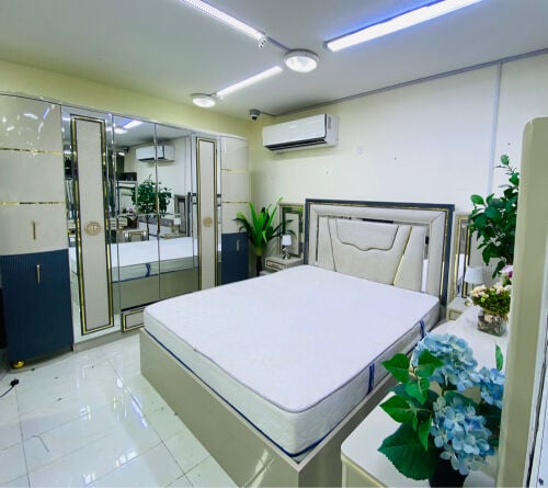 Bedroom set for sale 