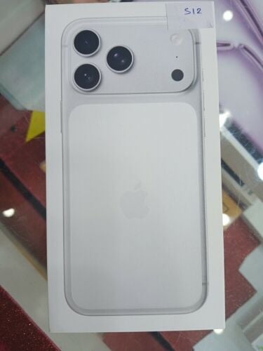 iPhone 17 Pro max