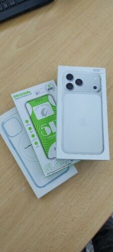 IPHONE 17PROMAX 256 SILVER..