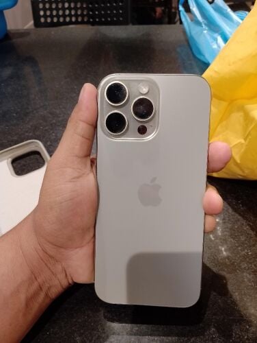 iPhone 16 pro max