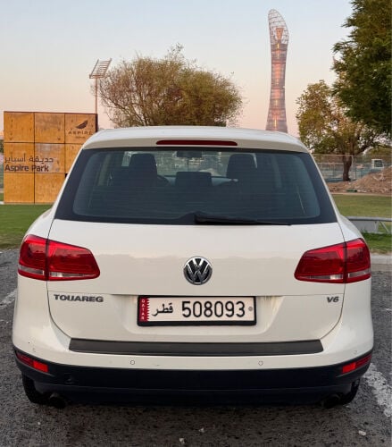 VOLKSWAGEN TOUREG.