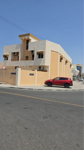 للبيع عماره المطار