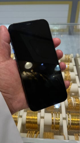ايفون 12 برو ماكس 