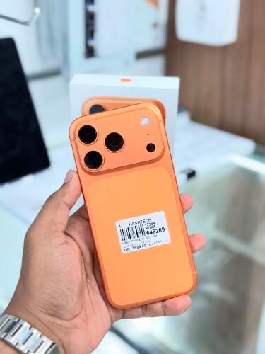 APPLE IPHONE 17 PRO 1TB USED