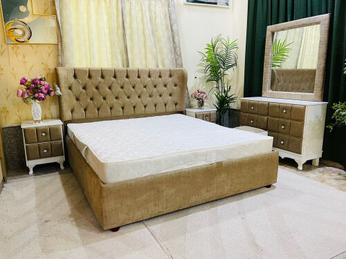 bed set for sale good condition
