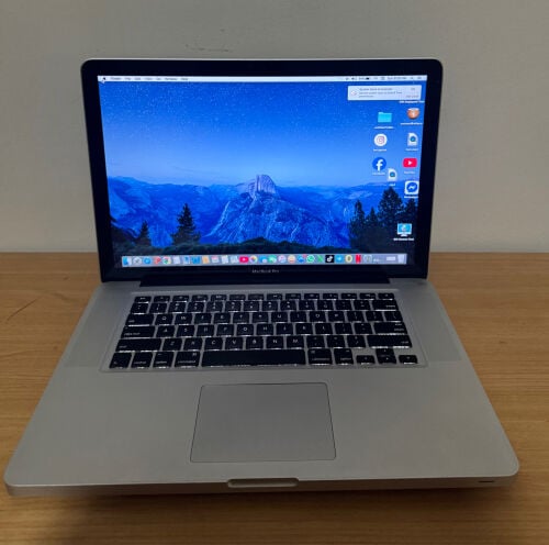 MacBook Pro 15 inch big screen size