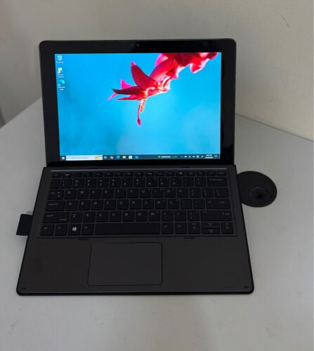 hp core i5 , detachable, 7th gen 