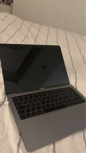 لابتوب آير ابل 