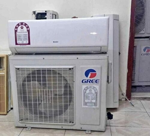 AC for Selling and fixing Movie