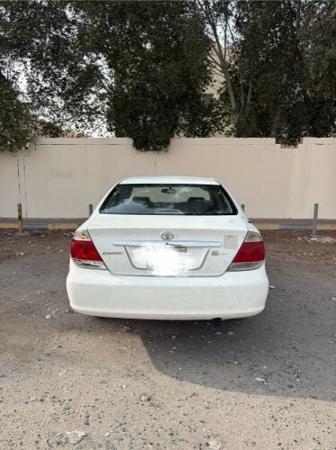 تايوتا كامري بحالة ممتازه