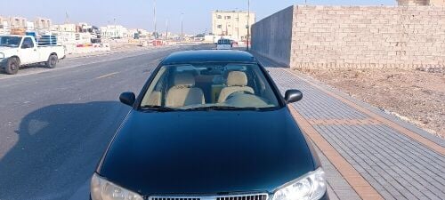 نيسان صني يابان 2004