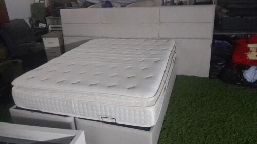 سراير مفرد ومجوز للبيع مع المراتب
