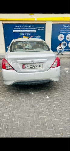 Nissan Sunny 