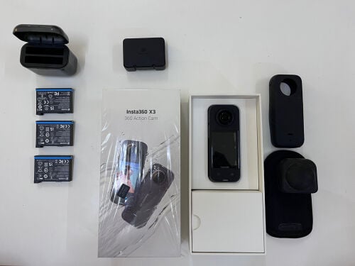 Insta360 x3 bundle