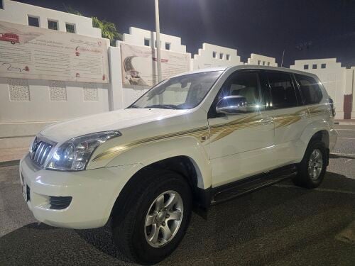 Toyota prado v4 family used