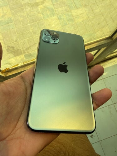 آيفون 11 برو ماكس