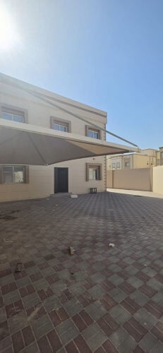 للايجار فيلا بالوكير ممتازه 