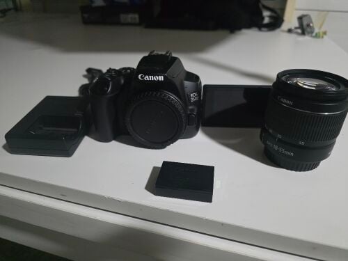 Canon 250D with 18-55mm