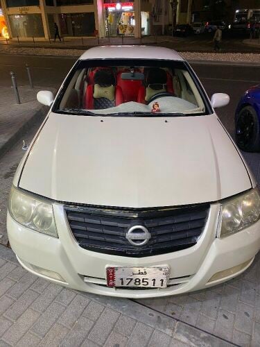 Nissan 2010