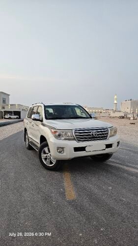 LC 200 GXR V8 2015
