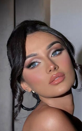 ميكب ارتس خدمه منزليه