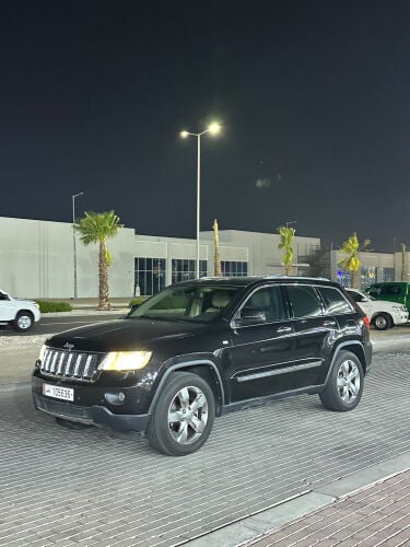 جيب قراند شيروكي 2012