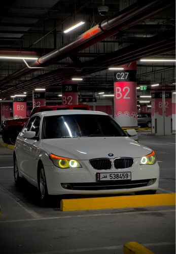 bmw 520i model 2009