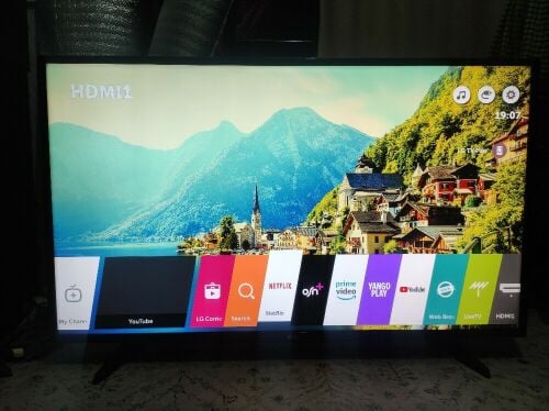 LG smart WebOS 49  inch UHD 4k